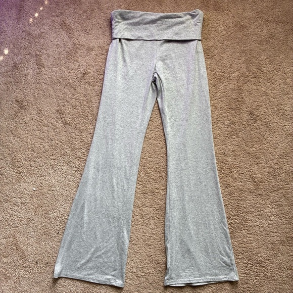Gray Long Sleeve Top and Pants Set - Picture 16 of 16